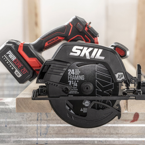 Комплект: Аккумуляторная циркулярная пила SKIL CR5440,ЗУ SKIL QC5360 (6А) и АКБ SKIL BY5196 (4Ач)